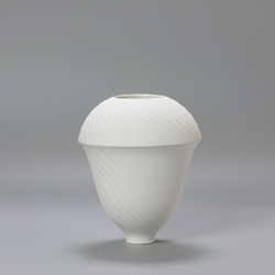 White bell-shaped vase DD-FL-004