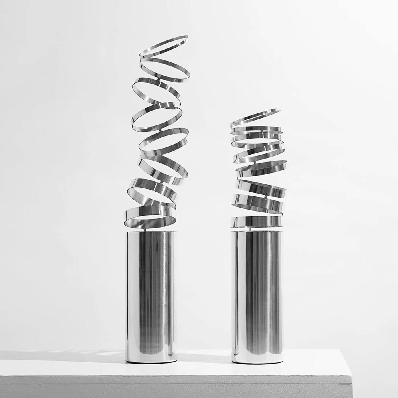 0 | 现代不锈钢魔术环插花器样板房家居艺术花瓶摆件售楼处软装金属