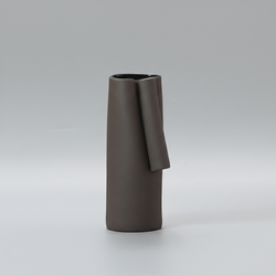 ZT-2020070 Tall vase with brown flower spout - Short belly